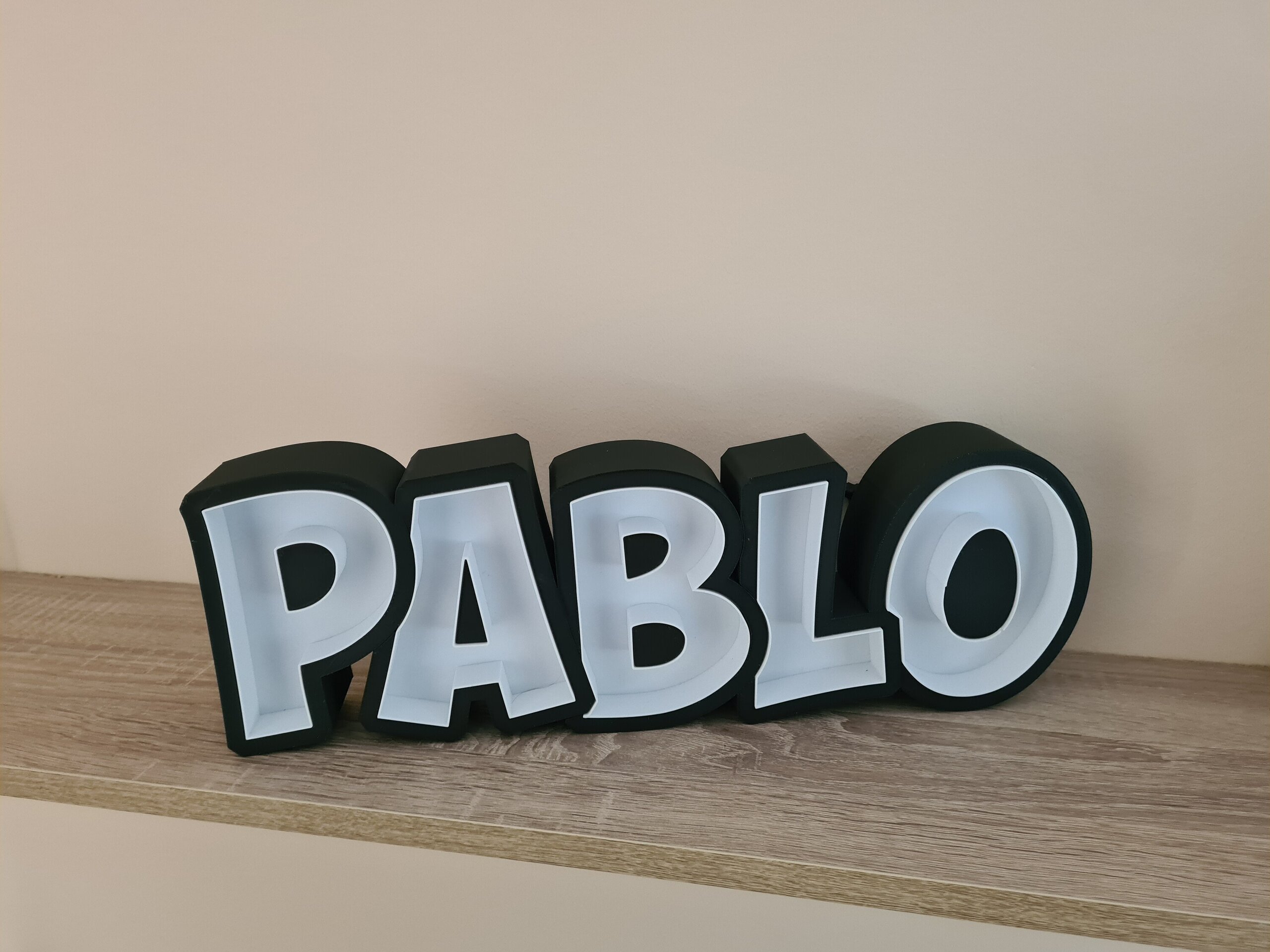 Nombres y Palabras 3d LED min.3 letras - 7