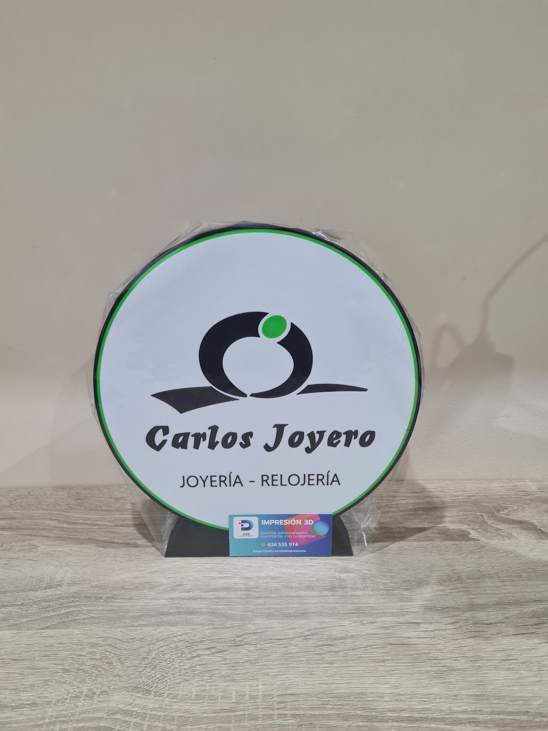 Logotipos y Branding - 3